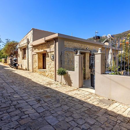 Archanes Residence מראה חיצוני תמונה