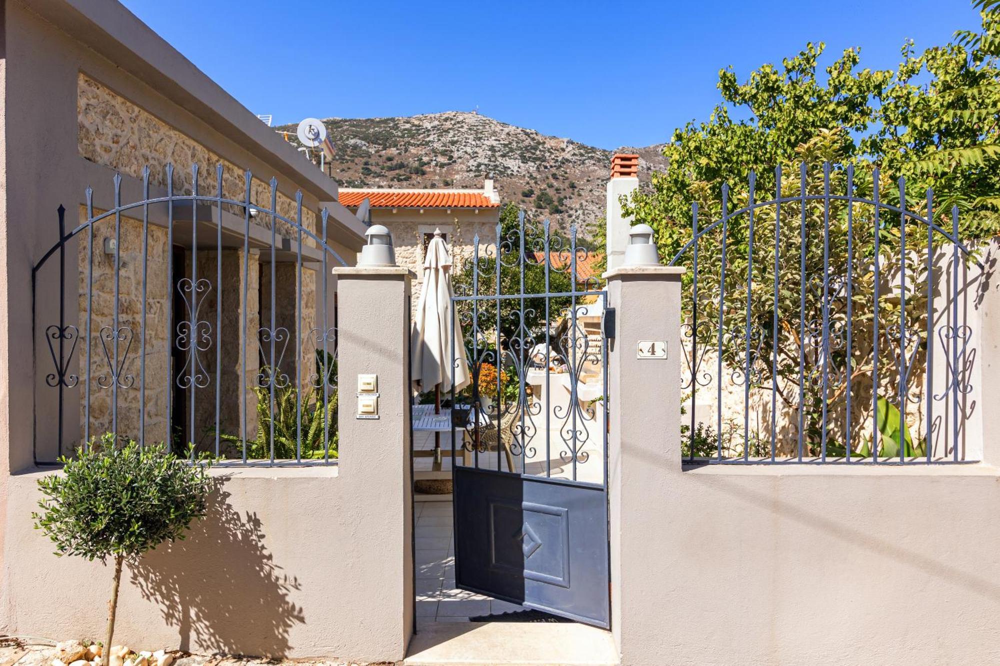 Archanes Residence מראה חיצוני תמונה